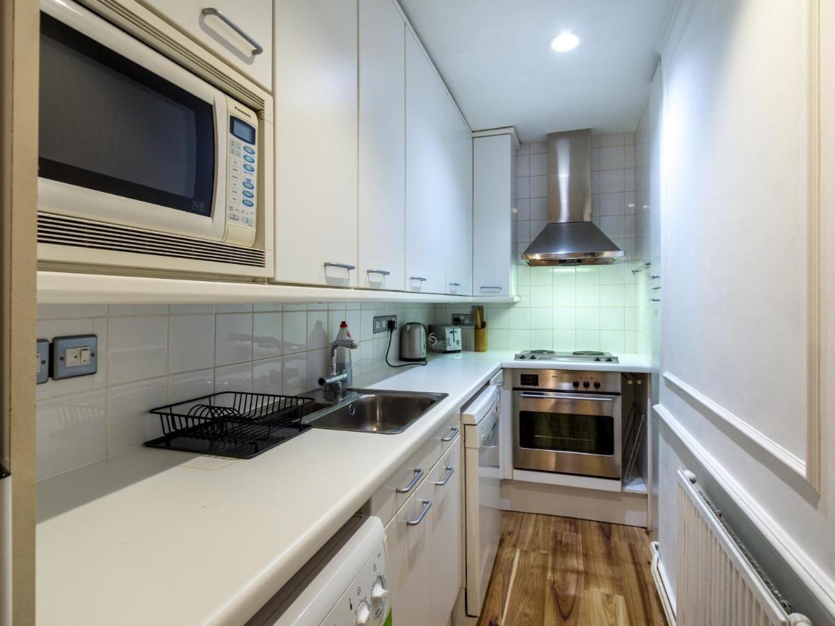 Appartamento Comfortable One Bed In Central Londra Esterno foto
